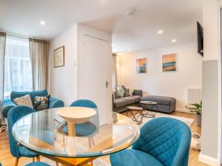 High Street Cottage - Treorky - 6