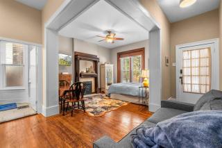 Broadway Basecamp! - 3