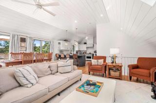 Walk to Pond 2 Min Drive to Beach - 3