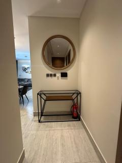 3 غرف شقة راقية قريب البحر 3 bedroom high end apartment - Dammam - 1