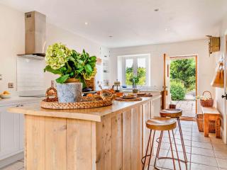 3 bed in Salcombe COURT - Hope-Cove - 0