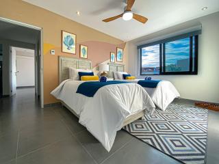 Apartment with Private Terrace, Pool and Beach Club Access - 4