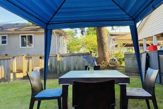 Cozoro 3 BEDROOMS Centre Vancouver - 1