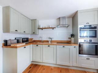 Candlewick Cottage - - 4