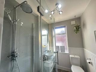 Stylish Highland-Theme 2BR Sefton Park - Liverpool - 8