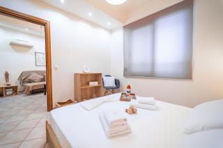 Rosso 3 City Centre Apartment - Heraklion - 5