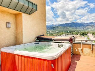 The Penthouse Most Unique Space in Downtown COS - 4