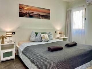 Casa Tucan - two bedrooms, heated pool, city and ocean views - Patalavaca - 9
