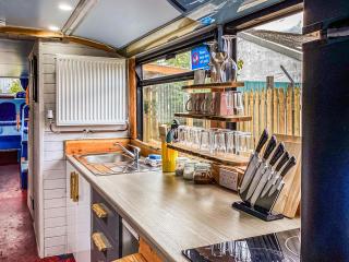 Archie The Double Decker Bus - Uk48023 - Tain - 9
