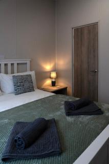 Bittern Lodge: 3BD Retreat in South Lakeland Park - 7