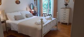 Apartment with a green balcony in Athens - Atene - 7