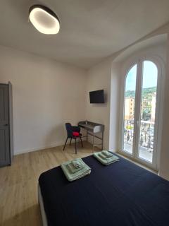 Ermanno s Home 5terre stazione centro città - La Spezia - 9