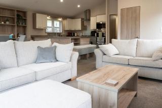 Bittern Lodge: 3BD Retreat in South Lakeland Park - Borwick - 2