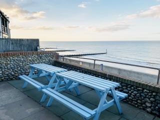 Manderley - Sheringham - 9