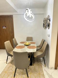 Luxury two bedroom apartment with gym and WIFI in VI - Lagos - 7
