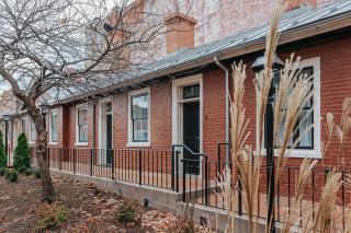 Barristers Row - Staunton - 1