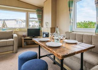 Waters Edge Leisure Park - Cardigan - 6