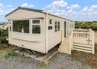 Waters Edge Leisure Park - Cardigan - 3