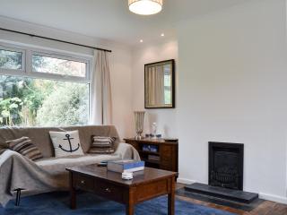Sea Breezes - Totland - 8