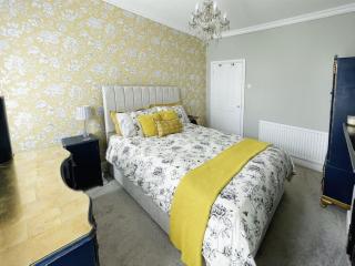 Seaside Family Home - Porthcawl - 7