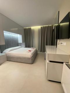 Elegant Flat x3 w Parking! - Vlorë - 9