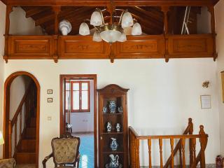 Margo Traditional House - Sými - 5