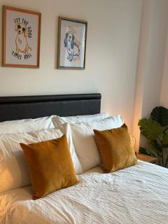 2BR Luxury Apt in Cathedral Quarter - Belfast - 3