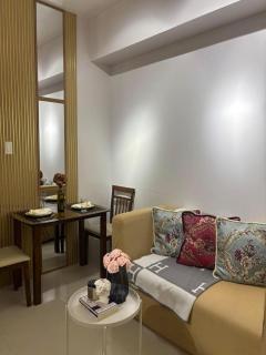 JJ Staycation Grass Residence - Manila - 6