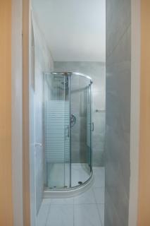 Luxury 2 Bedrooms Apartment in Tel Aviv- Renovated, 8Min walk to the Beach - Tel Aviv - 1