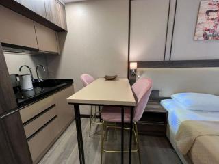 Batumi Sunrise Comfort Suite - Batumi - 8