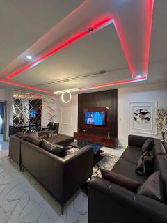 Very Cosy Four Bed Terrace Duplex Home - Lekki - 0