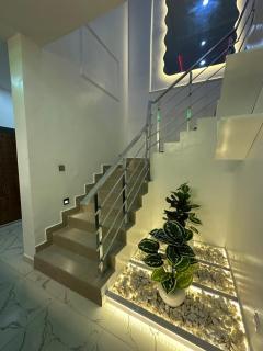 Very Cosy Four Bed Terrace Duplex Home - Lekki - 2