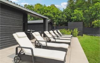 7 Bedroom Lovely Home In Ebeltoft - Ebeltoft - 7
