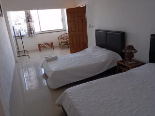 Casa rústica en zona dorada Cerca zona hoteles restaurantes y tiendas Casa privada con Muchas habitaciones - Tequesquitengo - 3