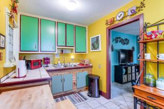 Near Tampa Attractions Boho Bungalow on 20 Acres! - Lutz - 5