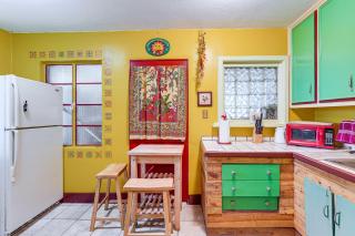 Near Tampa Attractions Boho Bungalow on 20 Acres! - Lutz - 4