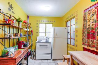 Near Tampa Attractions Boho Bungalow on 20 Acres! - Lutz - 3