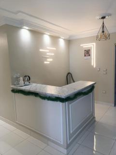 3BR-2Bath Apart near to Museum Of Civilization with Balcony & Baby Crib - Il Cairo - 9
