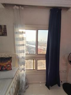 3BR-2Bath Apart near to Museum Of Civilization with Balcony & Baby Crib - Il Cairo - 6