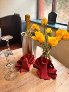 Kings Arms pub - Cleobury Mortimer - 7