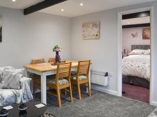 Just Janes Hangout - Miningsby - 2