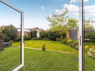 Plum Tree House - Dore - 8