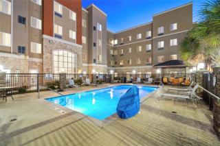 Relux at Westchase - Houston - 9