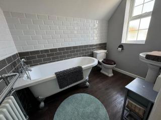 Sherrington Cottage 1 minute walk to Frintons blue flag beach Sleeps up to 8 - Frinton-on-Sea - 5