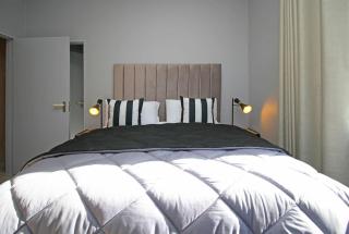 Stylish Circa 2222 in Illovo - Johannesburg - 7