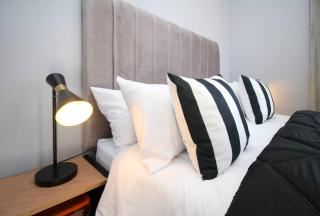 Stylish Circa 2222 in Illovo - Johannesburg - 5