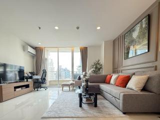 Spacious City 69 SQM - Fast WiFi - BTS Chong Nonsi - Bangkok - 1