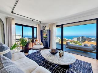 Luxury Penthouse with Ocean View AC and Inverter - 0
