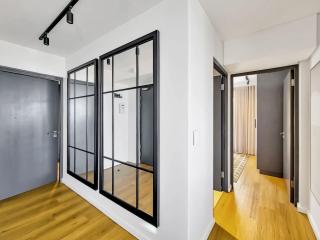 Luxury Penthouse with Ocean View AC and Inverter - 8