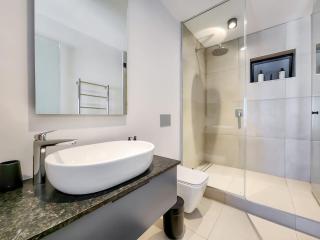 Luxury Penthouse with Ocean View AC and Inverter - 2